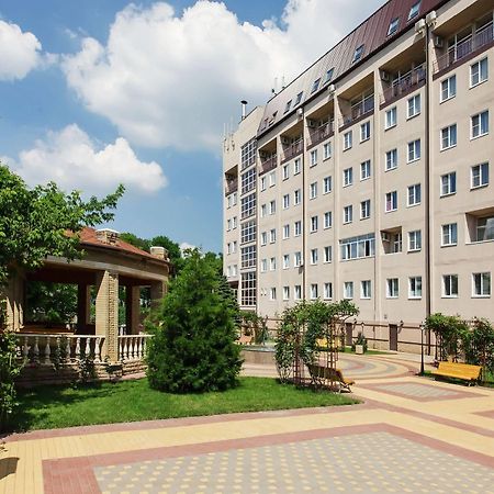 Park Hotel Nadezhda Rostov-on-Don Exterior foto