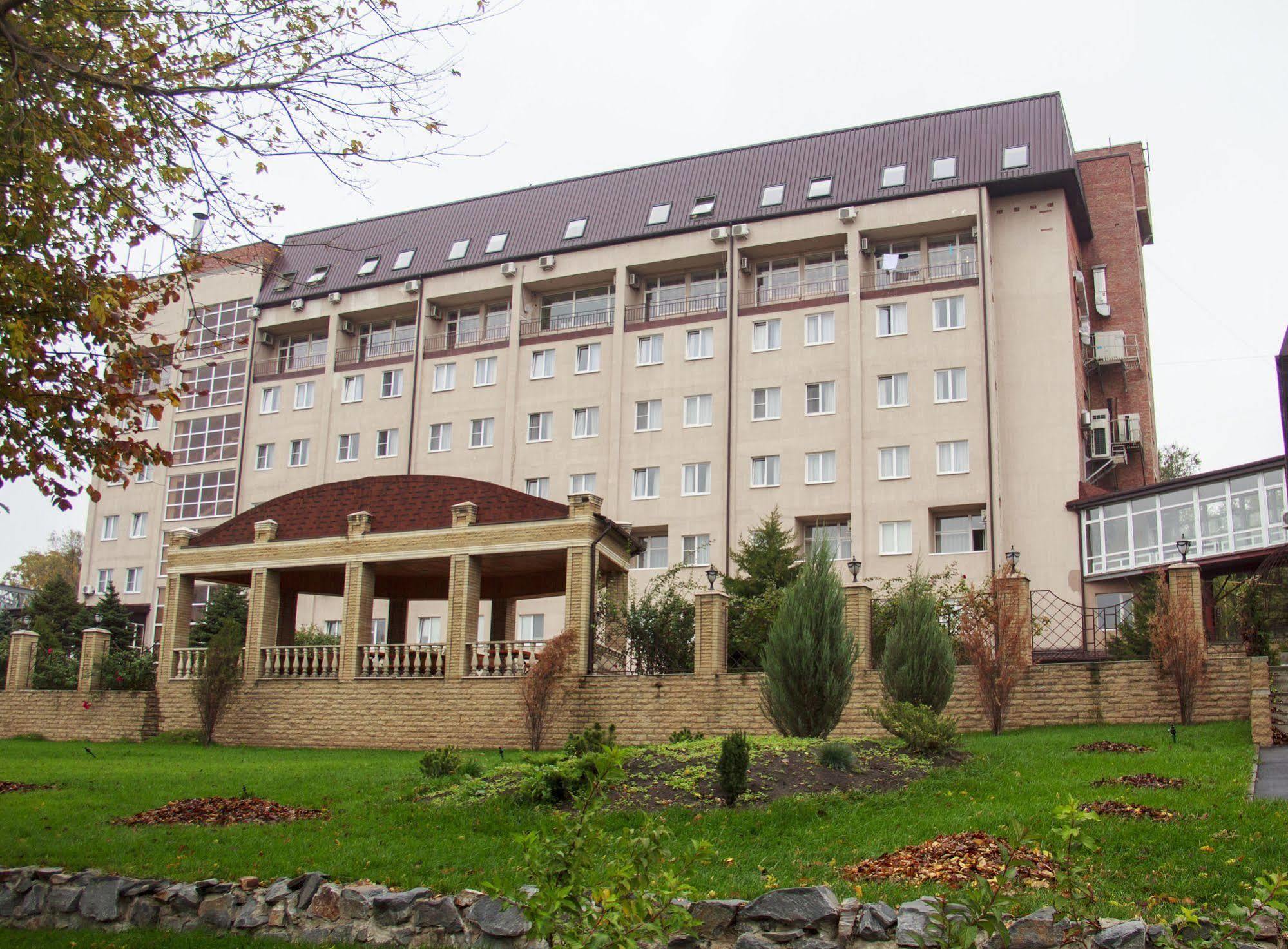 Park Hotel Nadezhda Rostov-on-Don Exterior foto